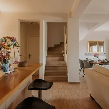 Elia House *