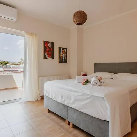 Elia House Apartment