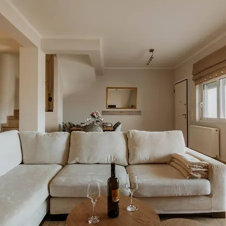 Elia House Apartment *